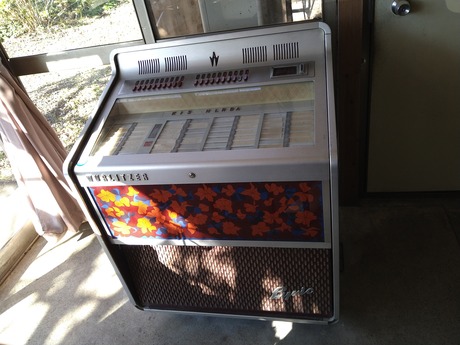 レトロなジュークボックス