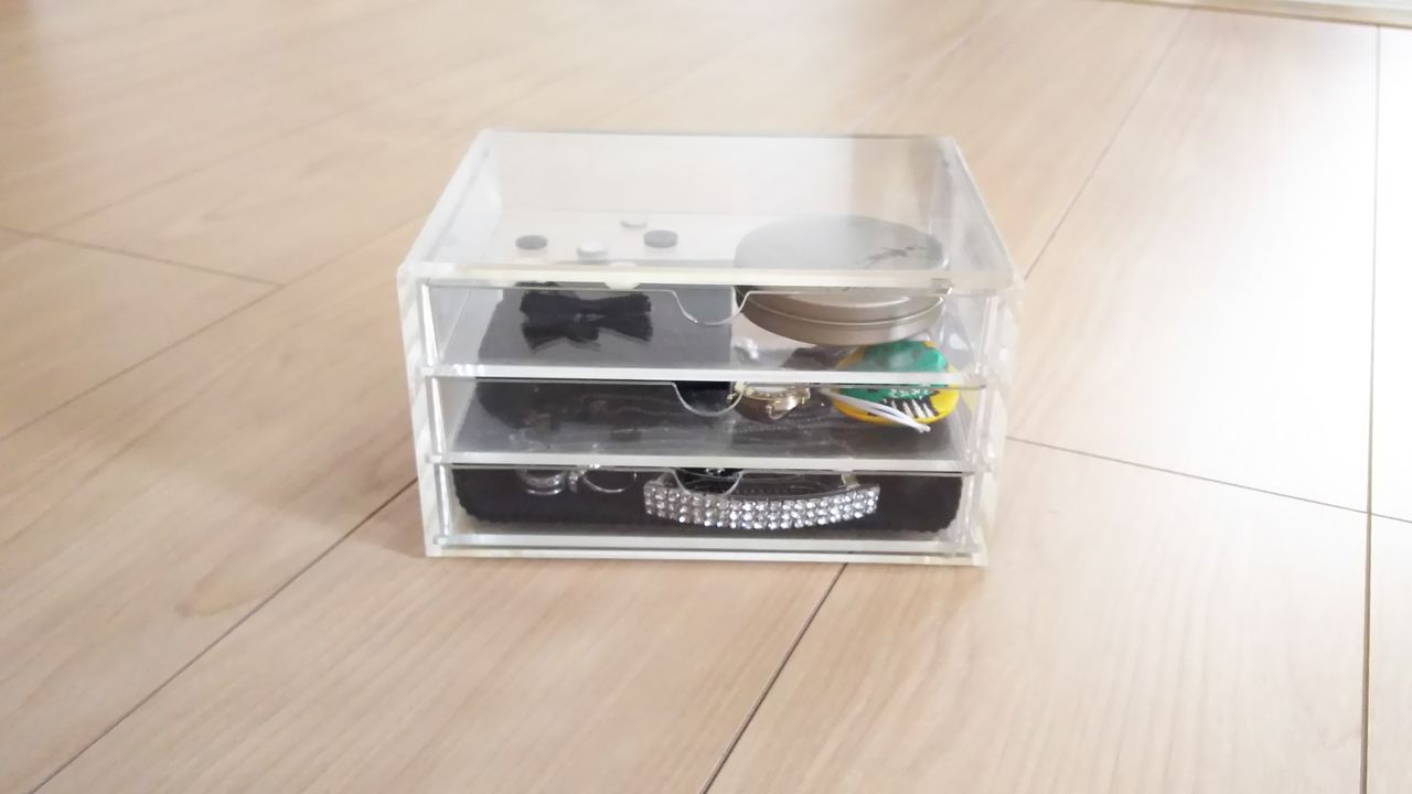 我が家の無印アクリルケース昔と今 暮らしふわり 和と北欧でシンプルに