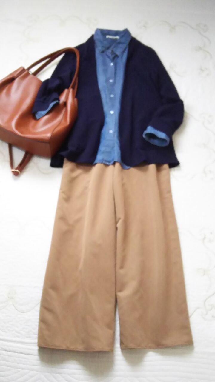 少ない服着回し 秋の学校コーデは薄手 薄手 暮らしふわり 和と北欧でシンプルに