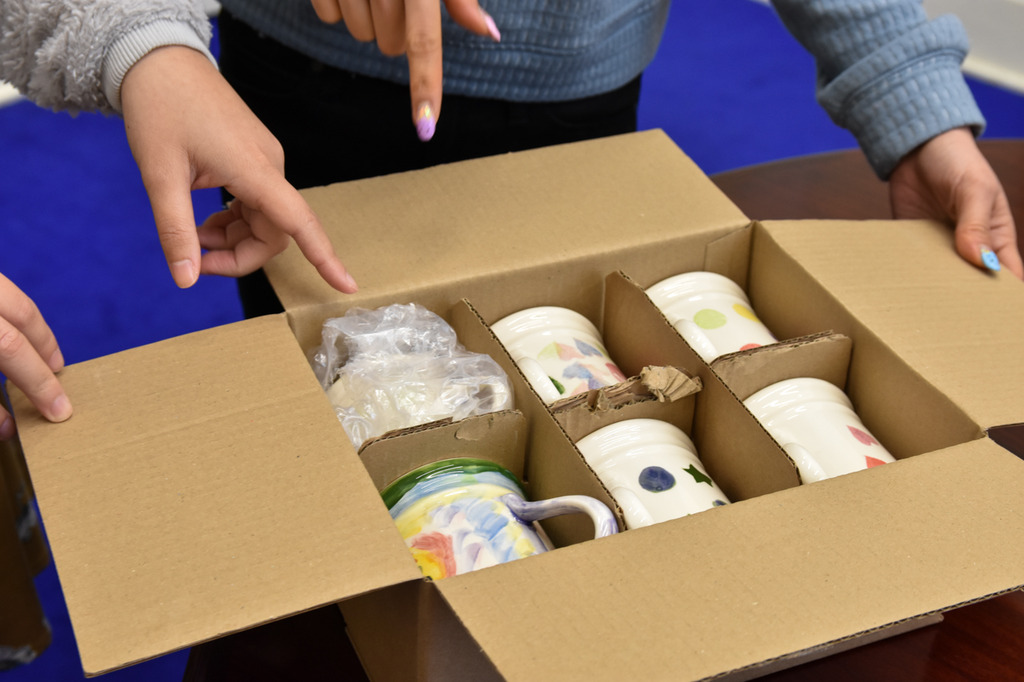 ウェッジウッドが500円 英国陶磁器の里ストーク オン トレントで爆買い イギリス旅行記3日目 前編 たのっちのぶろぐ ウェッジウッドが500円 英国陶磁器の里ストーク オン トレントで爆買い イギリス旅行記3日目 前編 たのっちのぶろぐ