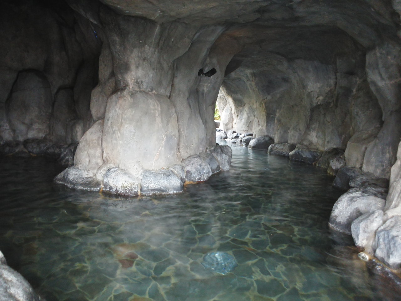 大江戸温泉物語 浦安万華郷 の水着露天ゾーンでいちゃつくカップルがけしからん たのっちのぶろぐ 大江戸温泉物語 浦安万華郷 の水着露天ゾーンでいちゃつくカップルがけしからん たのっちのぶろぐ