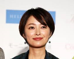 市井紗耶香氏