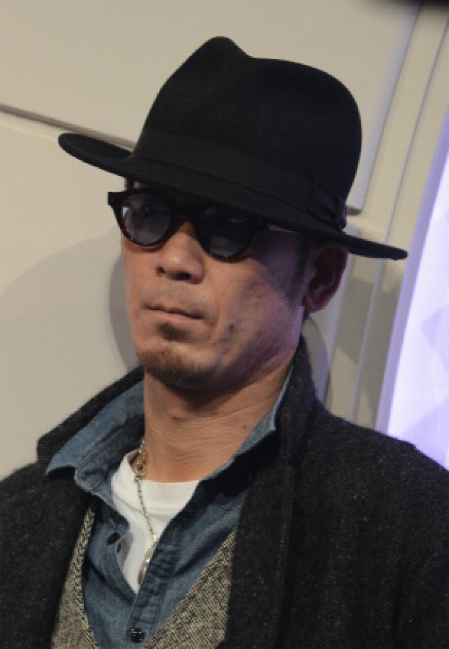 不倫報道のコブクロ黒田