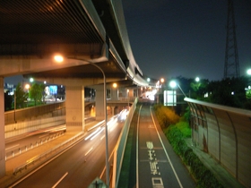 夜の外環道