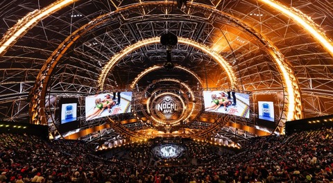 Noche-UFC-crowd-at-Sphere-1040x572-1