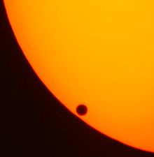 220px-Venustransit_2004-06-08_07-49