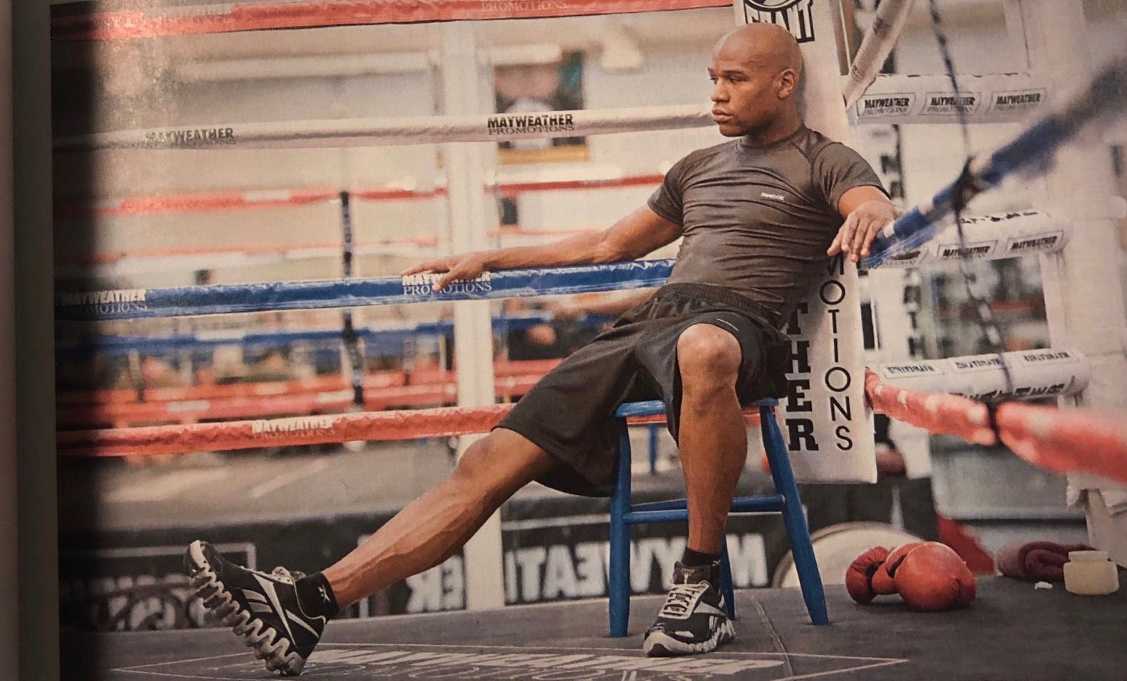 WAS MAYWEATHER GREATER THAN ALI?〜英国ボクシグニューズ誌は WAS MAYWEATHER GREATER THAN ALI?〜英国ボクシグニューズ誌は