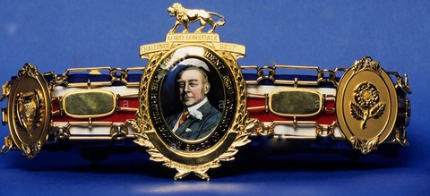 close-up-of-a-lonsdale-championship-belt-BG9N04