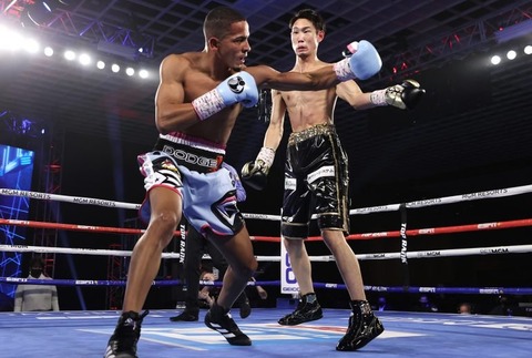 Felix_Verdejo_vs_Masayoshi_Nakatani_action2-770x518