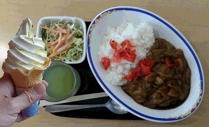 地元野菜のカレーとデザートソフト