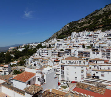 アンダルシアの旅 フォトジェニックな白い村 Mijas 異邦人の食卓 アンダルシアの旅 フォトジェニックな白い村 Mijas 異邦人の食卓