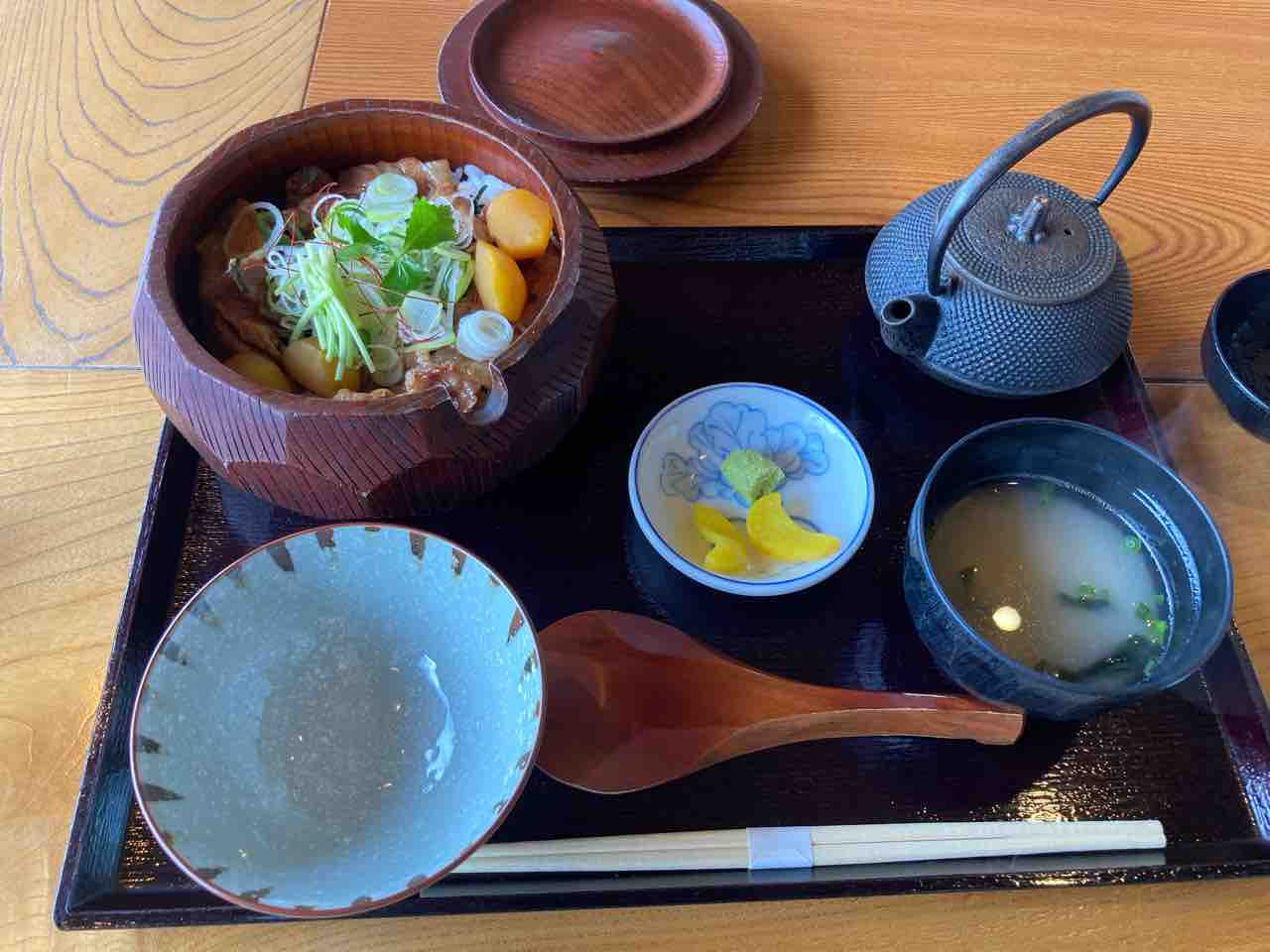 大洲市 大洲炉端 油屋 名代とんくりまぶし : たべたものをかく