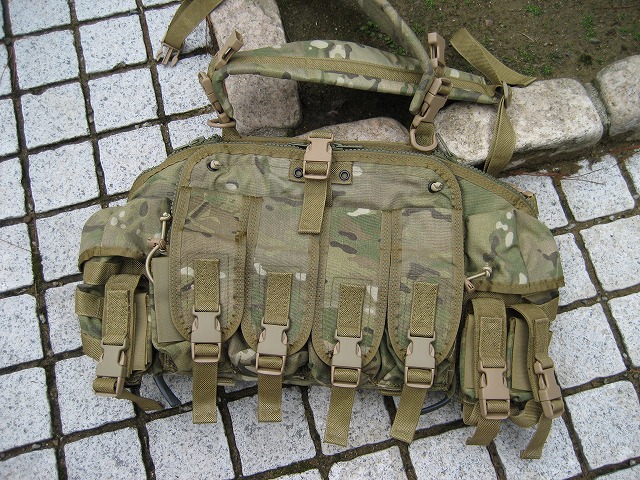 自衛隊訓練装備品のAGGRESSOR-GROUP:HSGI WARLORD + HERCULES ARMOR