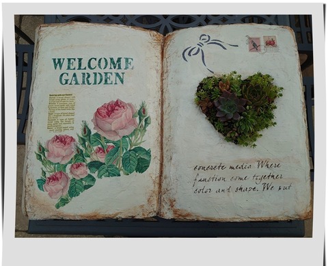 モルタルブックの　　デコパージュ