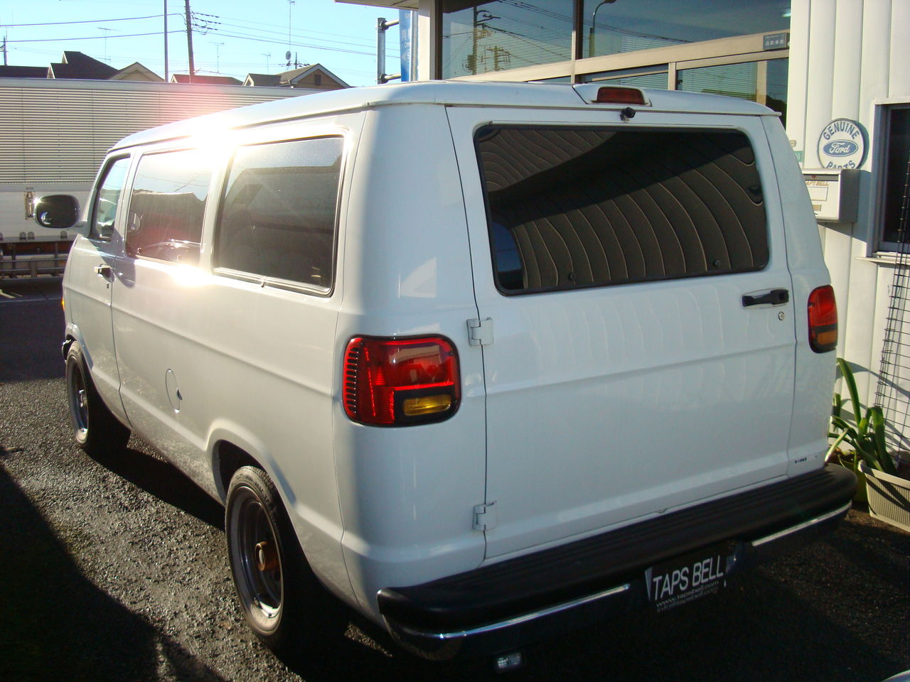 アメ車も販売してます ベル自動車工業からのお知らせ