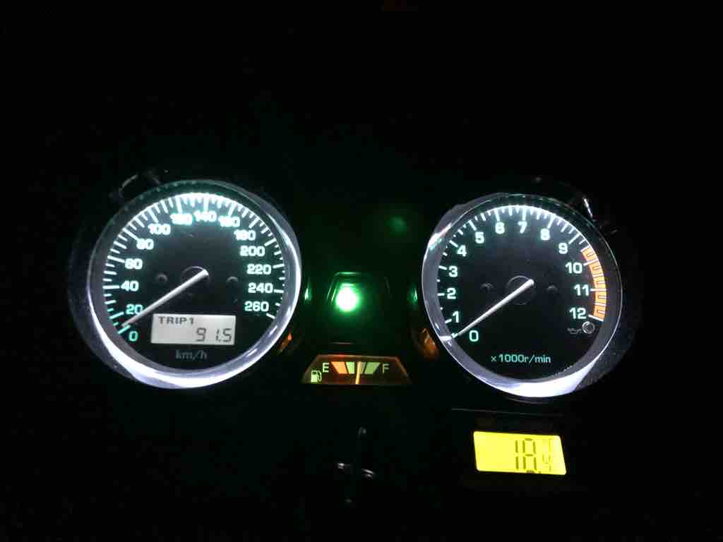 XJR1300 メーター球LED化 : XJR修理日記