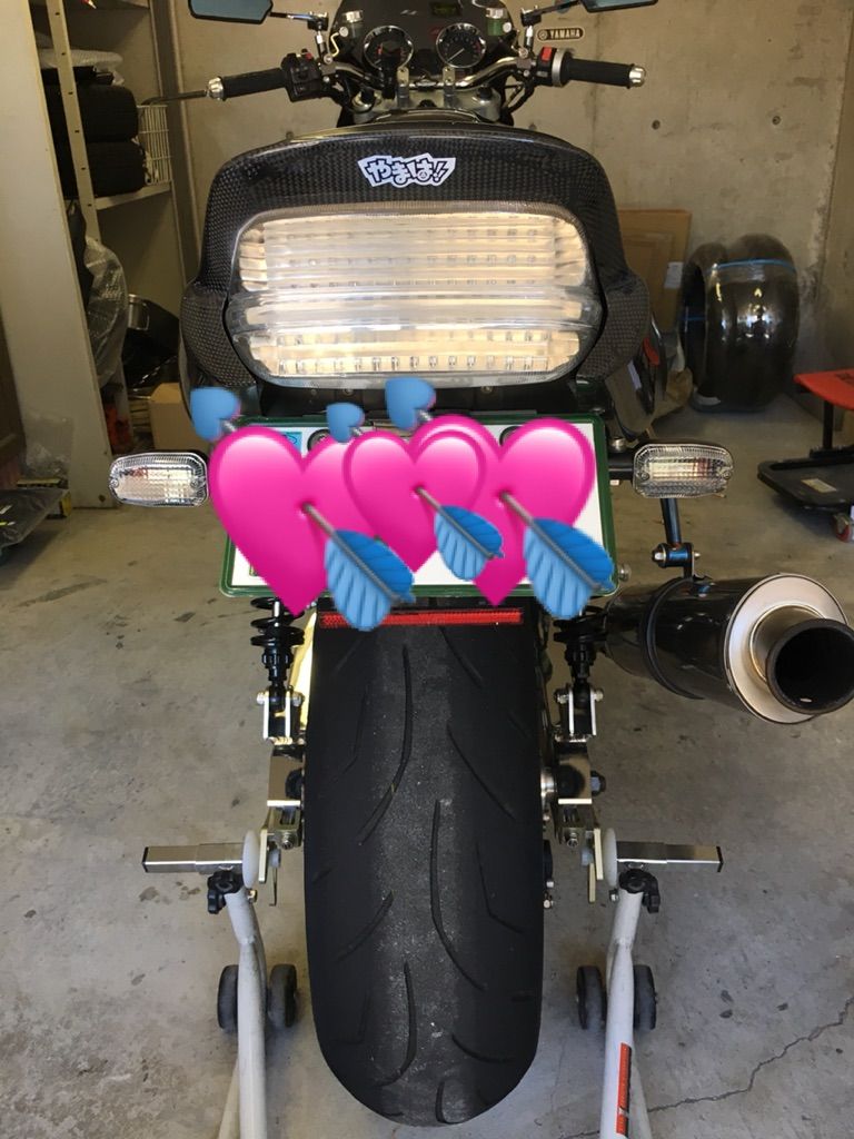 xjr1300  テールランプ　後期　LED ポッシュ(POSH) バイク用品 LEDテールランプ XJR400('98-'07