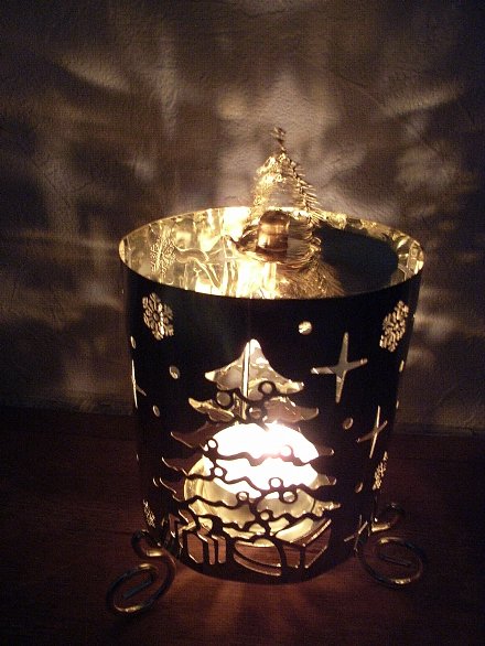 大人気！くるくる回るキャンドルホルダー カルーセル メリーゴーランド