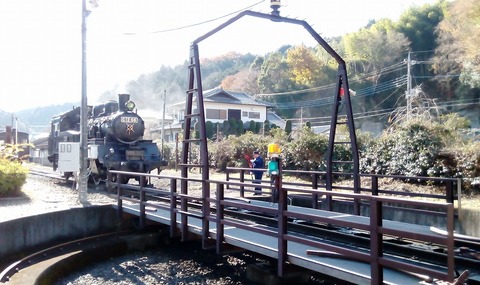 C12 (1)