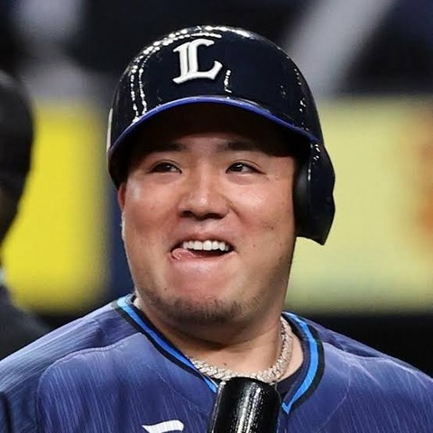 images (40)