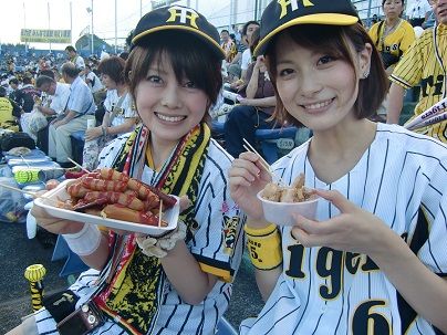 阪神ファンの女の子はなぜ可愛いイメージなのか 阪神 まとめ太郎