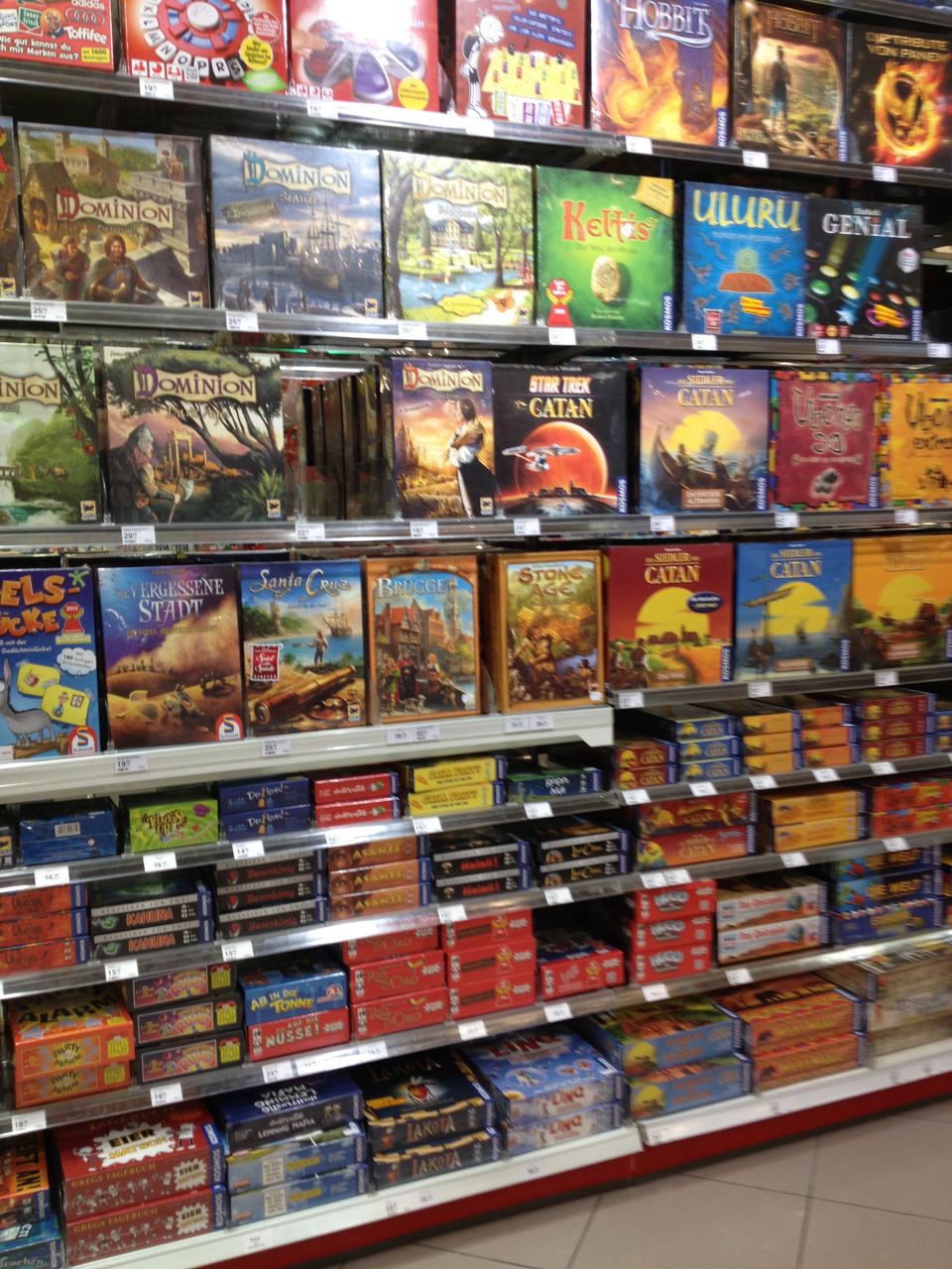 ドイツ旅行 ミュンヘンのボードゲームショップ じゅん ぴぇ る ケロピョンチョのボードゲーム紹介