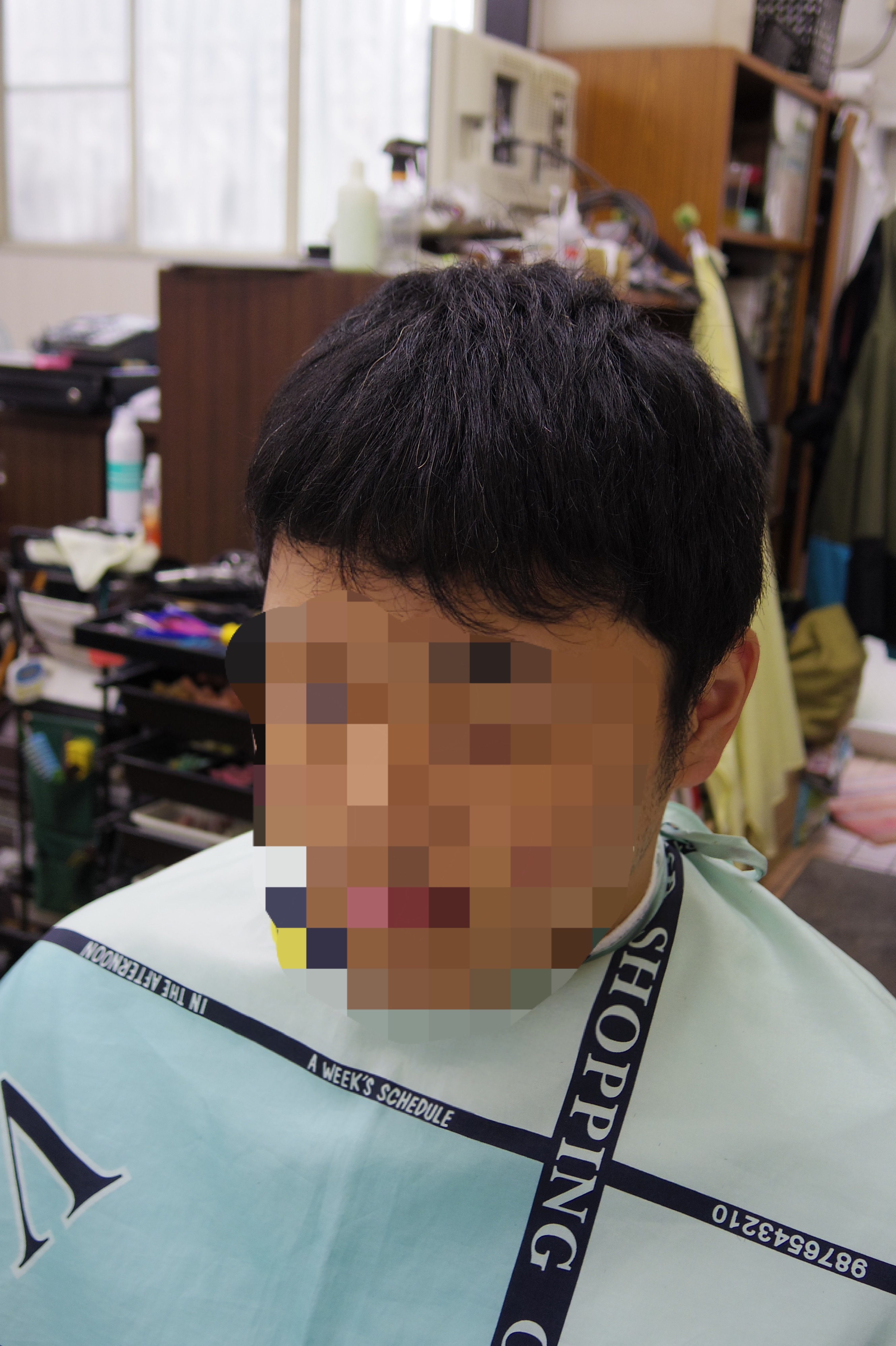 髪型 くせ毛クセ毛癖毛の厚めフェードカット メンズカットメンズヘア