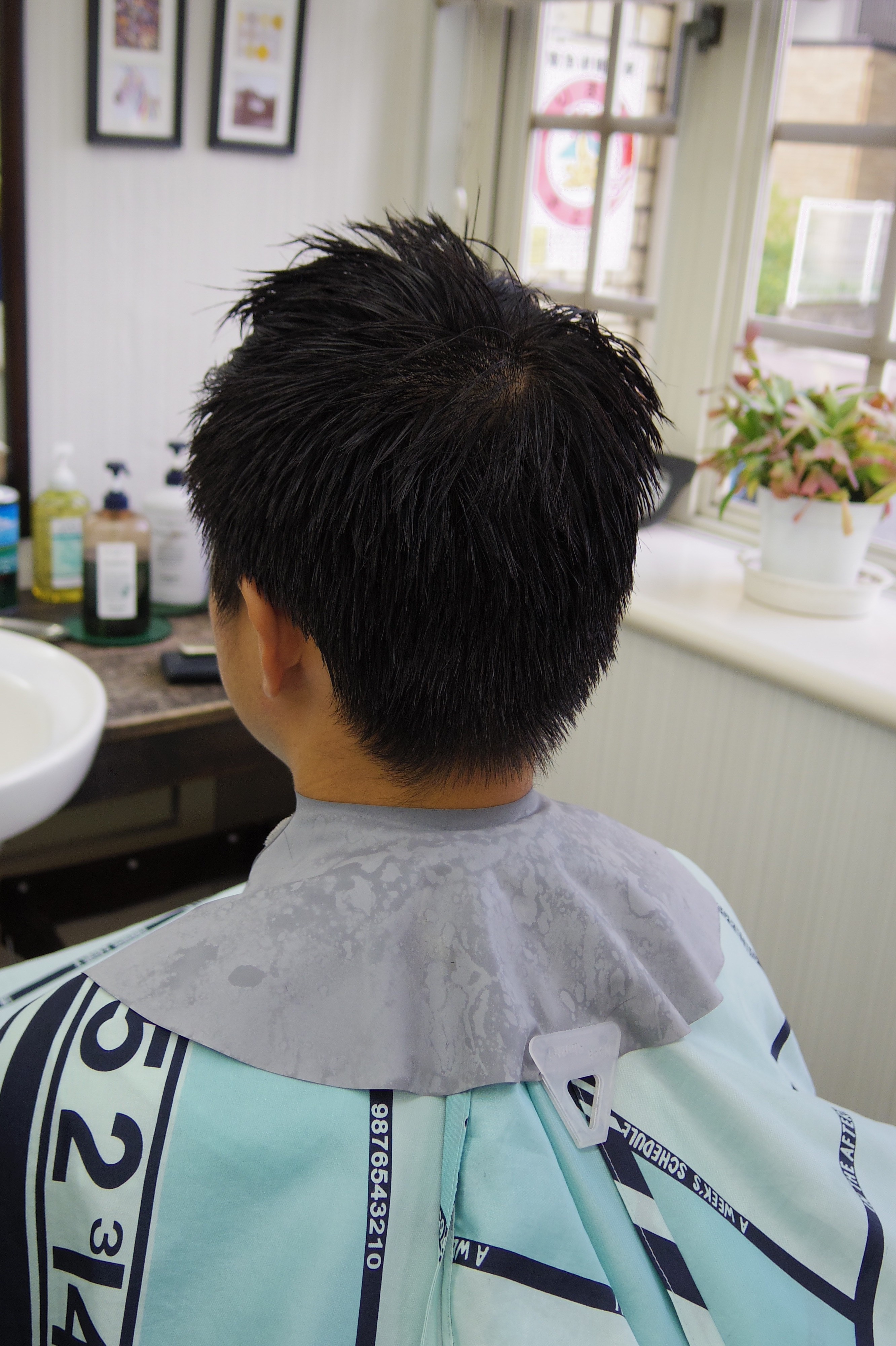 メンズカットメンズヘア フェードスタイルは後ろ姿もカッコいい 府中調布のbarber 短髪 メンズショートが得意 Tashiro Mix Hair 武蔵野台白糸台 メンズカットメンズヘア フェードスタイルは後ろ姿もカッコいい 府中調布のbarber 短髪 メンズショートが得意 Tashiro Mix Hair 武蔵野台白糸台