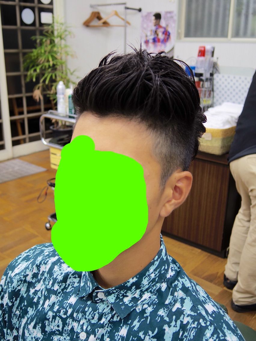 髪型 最近は１日１回ツーブロックの勢いです 外人よりカッコよく日本人らしく 府中調布のbarber 短髪 メンズショートが得意 Tashiro Mix Hair 武蔵野台白糸台