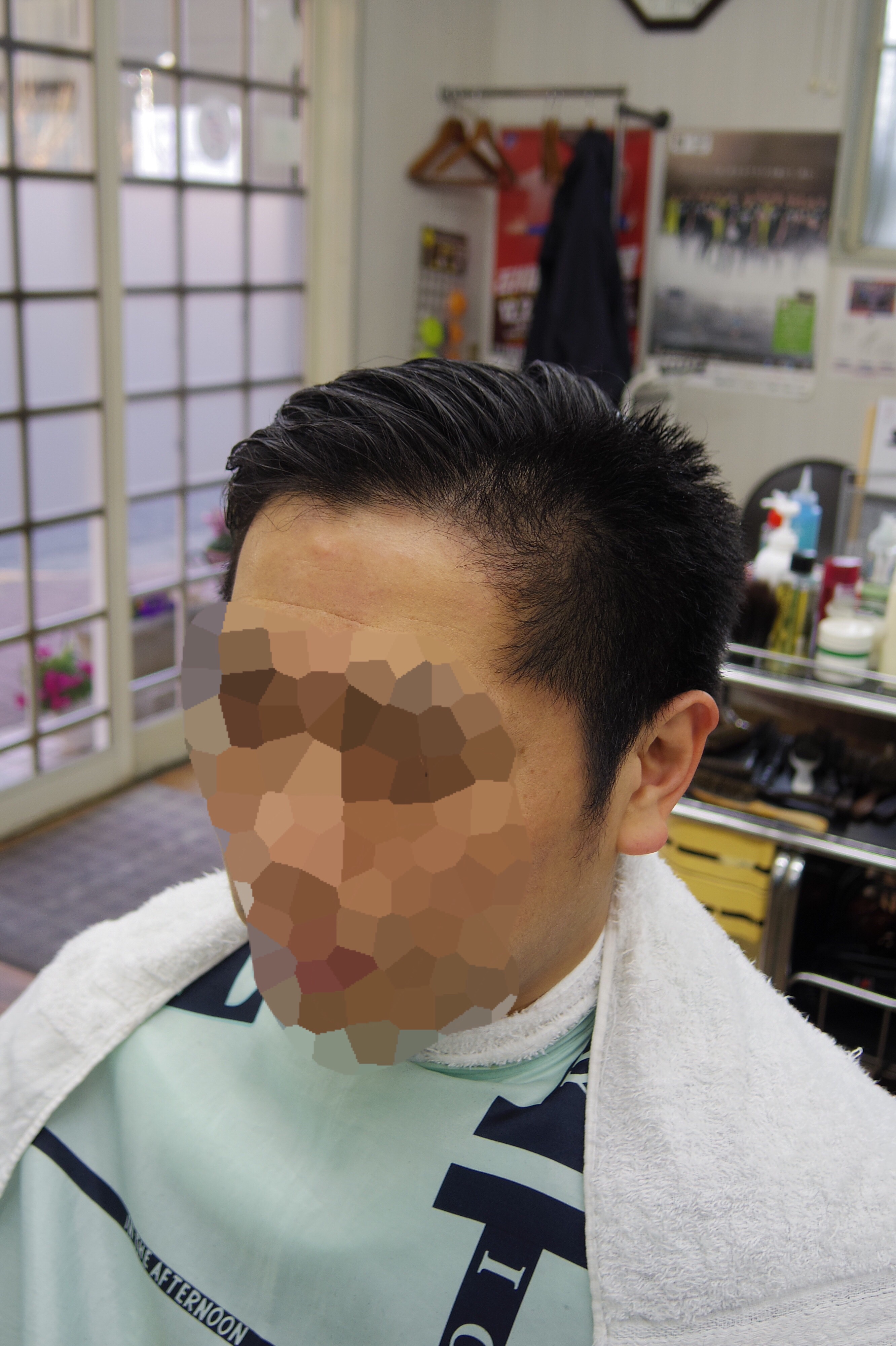 髪型 鉢ばりバーバースタイル フェードカット メンズカット