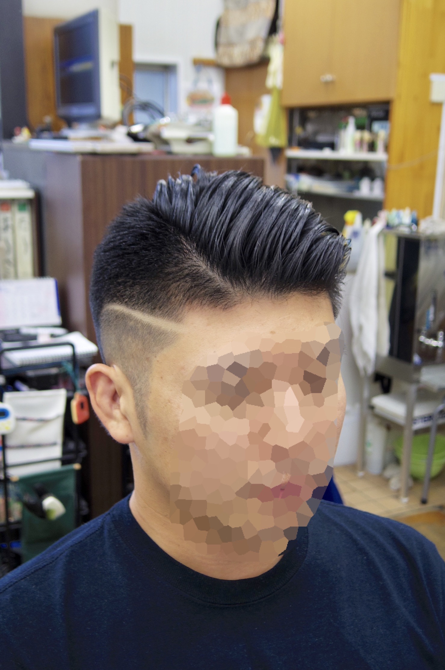 ビフォーアフター 震災刈り サイドにラインスタイル 府中調布のbarber 短髪 メンズショートが得意 Tashiro Mix Hair 武蔵野台白糸台 ビフォーアフター 震災刈り サイドにラインスタイル 府中調布のbarber 短髪 メンズショートが得意 Tashiro Mix Hair 武蔵野台白糸台