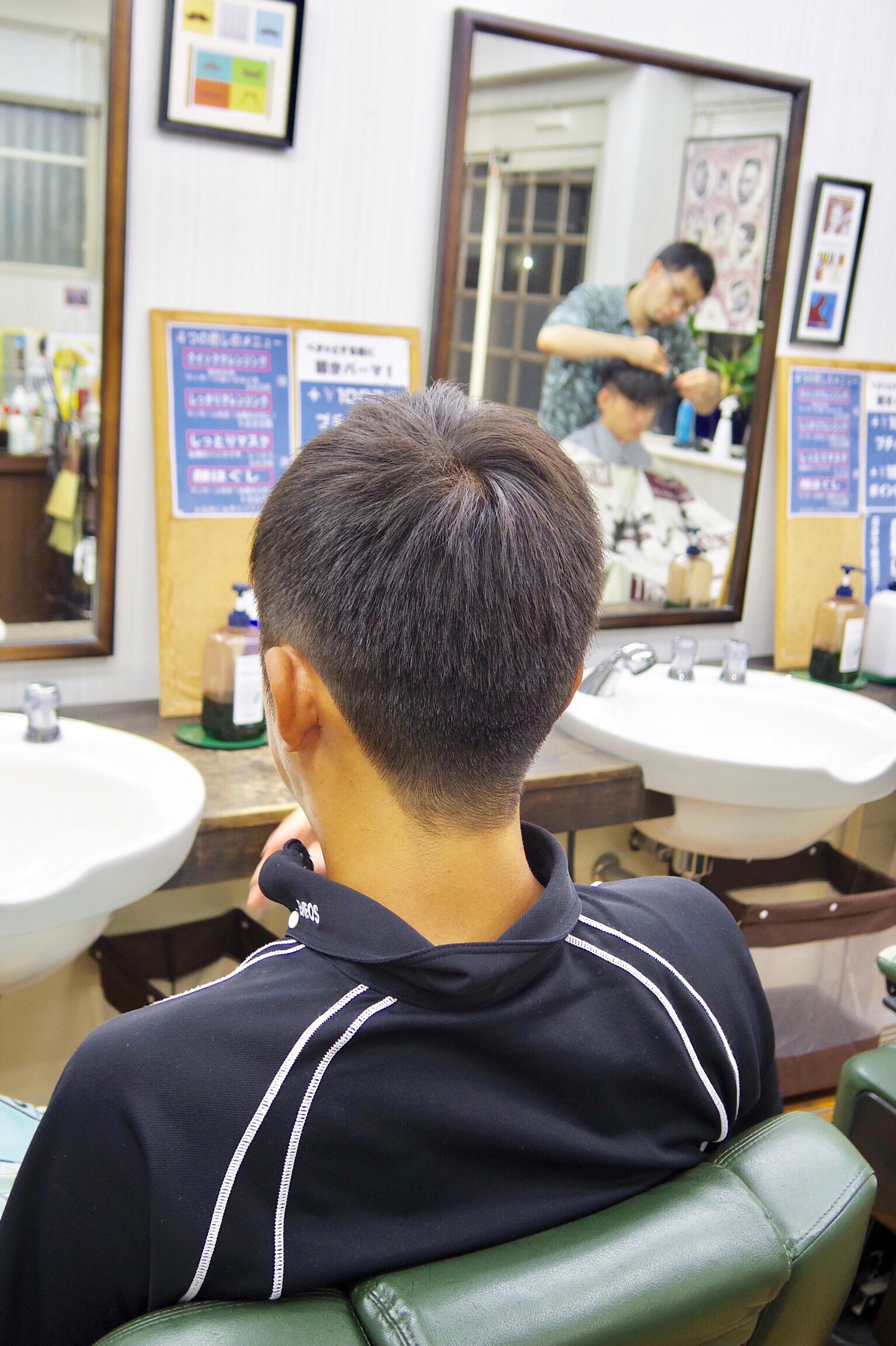【メンズカットメンズヘア】サラサラ直毛は前髪で変化をつける 府中調布のBARBER「フェードカット、短髪、メンズショートが得意