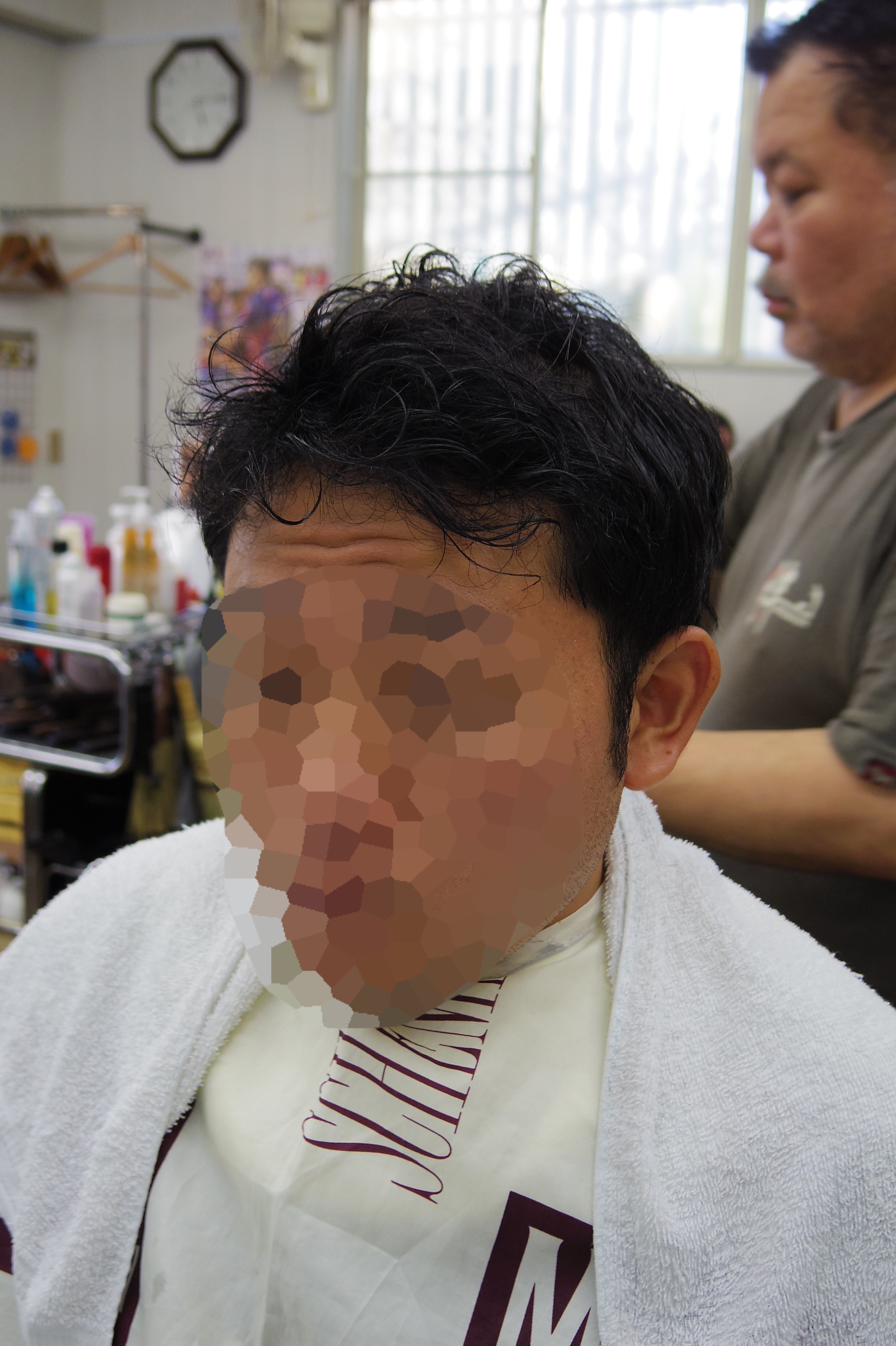 【髪型】梅雨の時期にクセ毛、くせ毛、癖毛、対策！ 府中調布のBARBER「フェードカット、短髪、メンズショートが得意！」TASHIRO