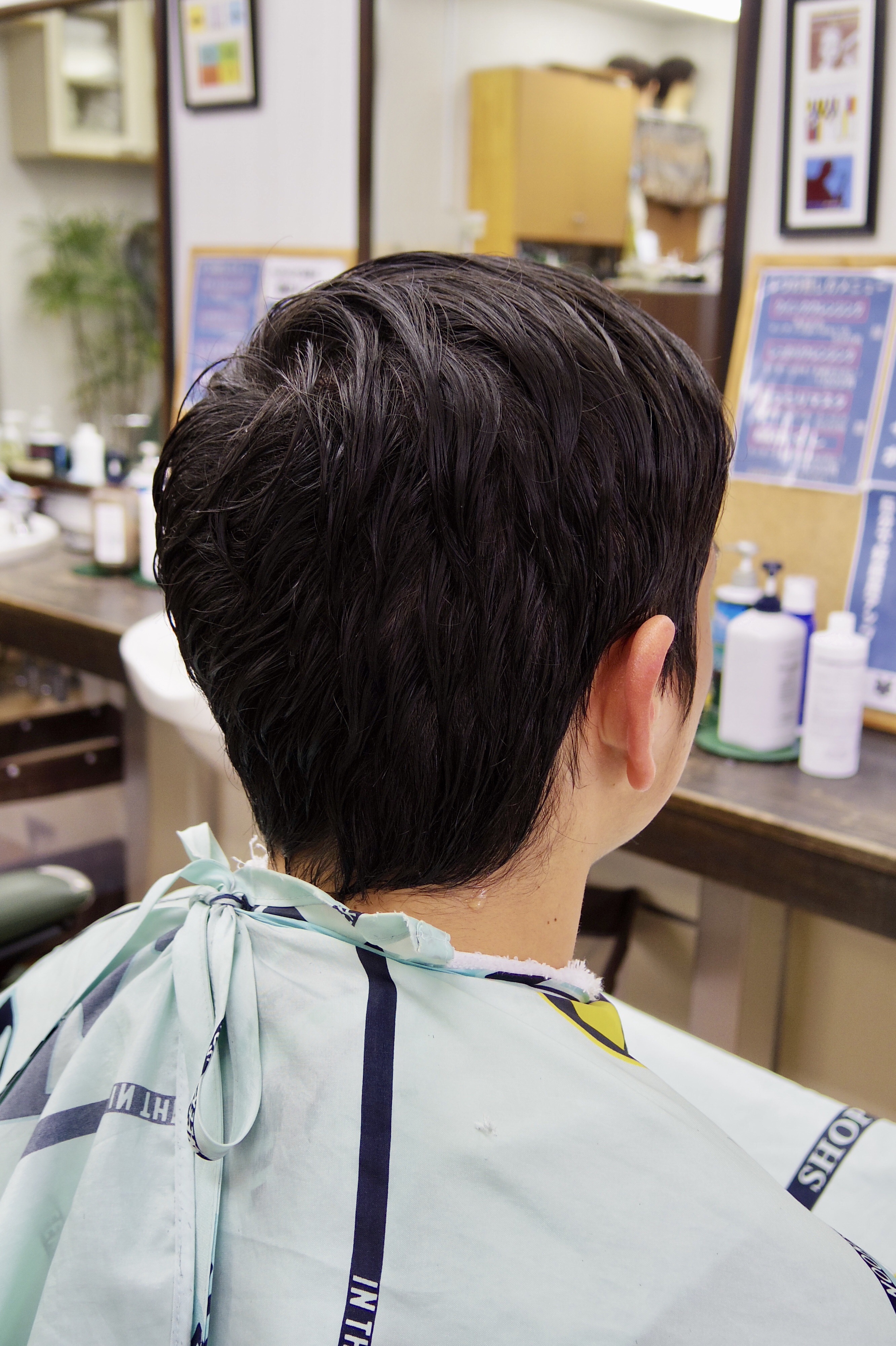 髪型 つむじの生えぐせマックスを活かす メンズカットメンズヘア 府中調布のbarber フェードカット 短髪 メンズショートが得意 Tashiro Mix Hair 武蔵野台白糸台