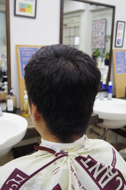 髪型 フェードカットの後ろ姿 メンズカットメンズヘア Tashiro Mix Hair