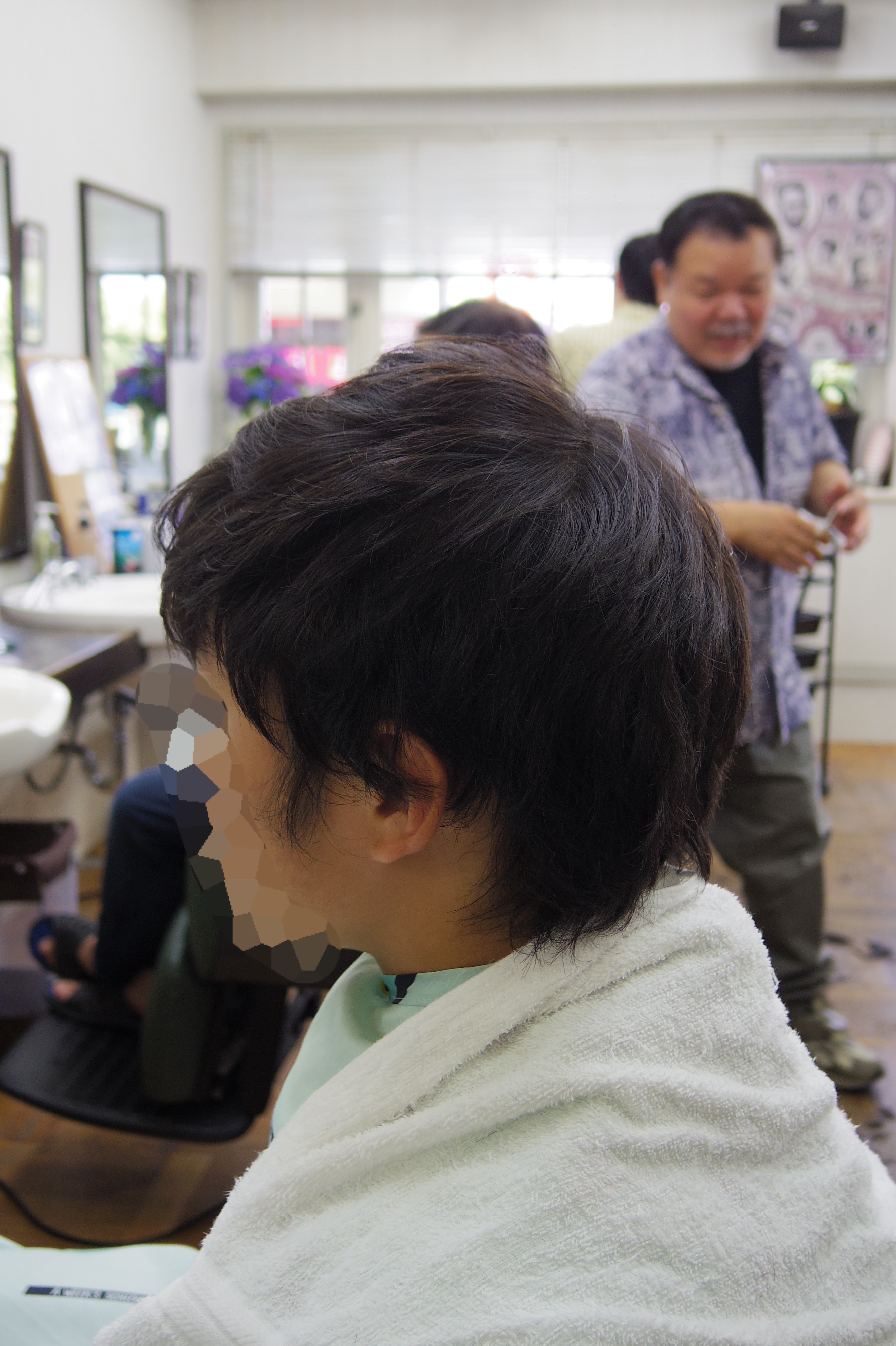 髪型 厚めに刈り上げ 機能性のあるヘアスタイル メンズカット