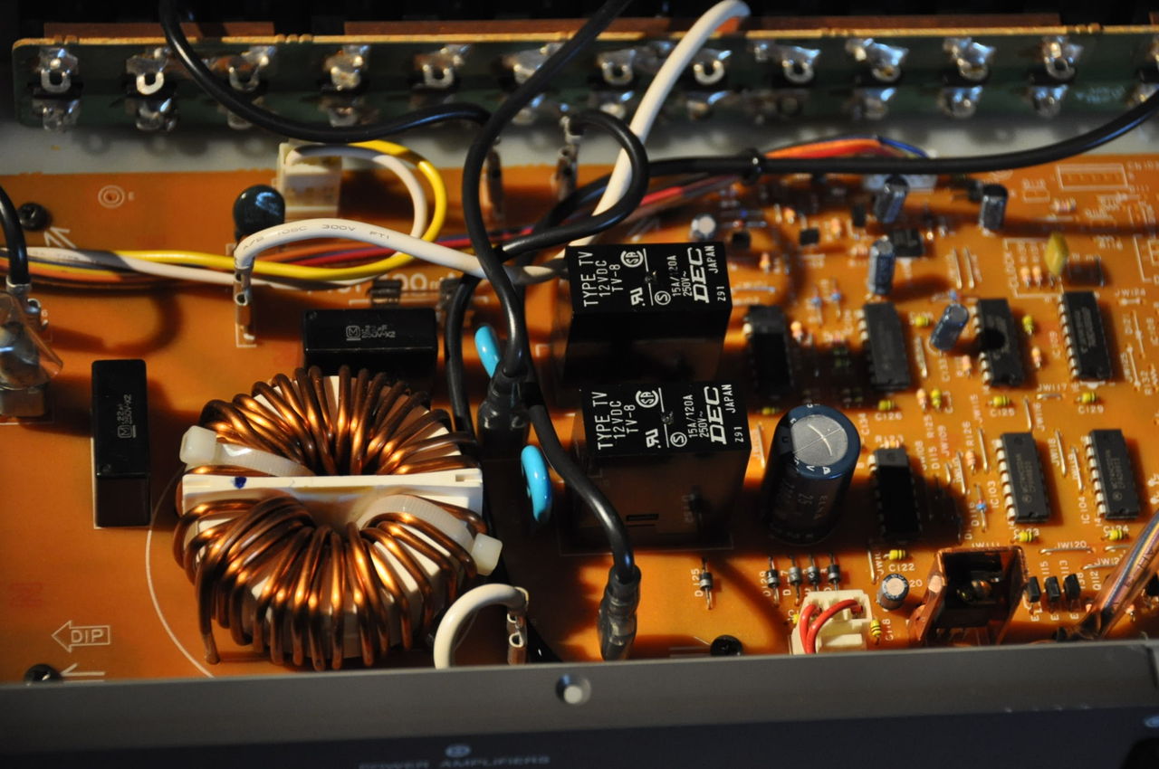 SONY SRP-D2000を試しています : B級オーディオ奮戦記