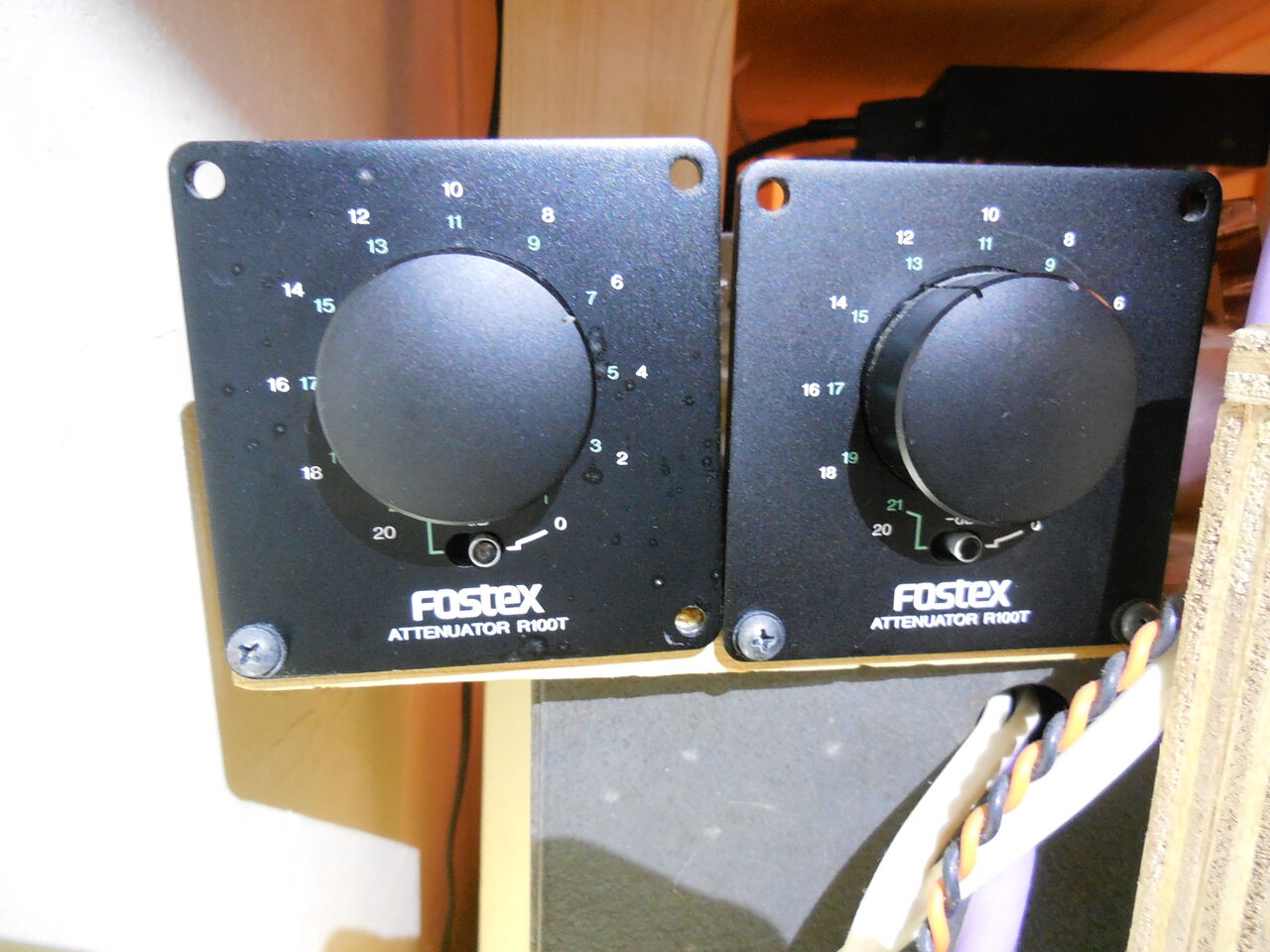 Fostex R82B アッテネーター AT-50H 16Ω FOSTEX R80B フォステクス