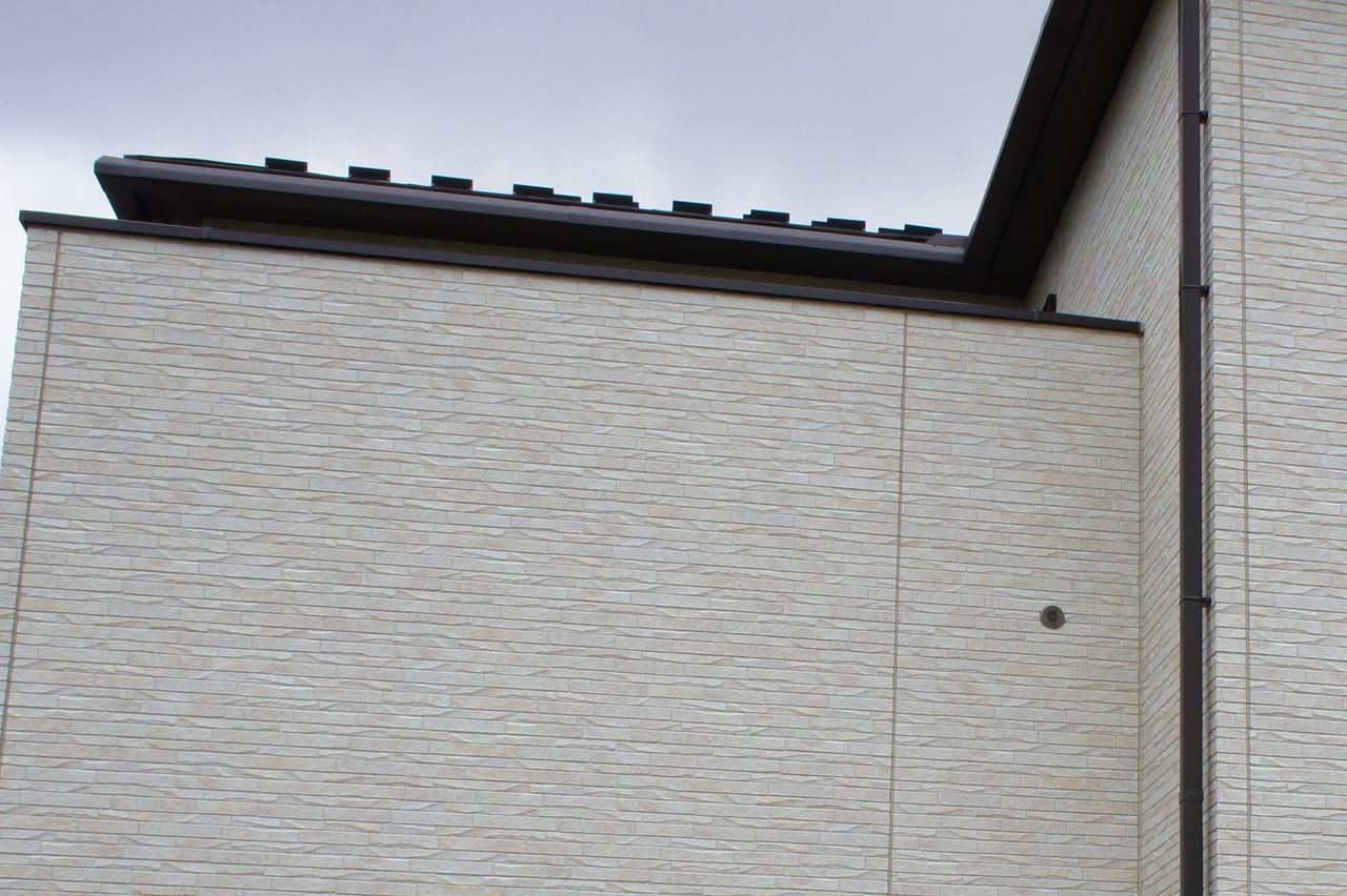 光触媒外壁 After The Rain