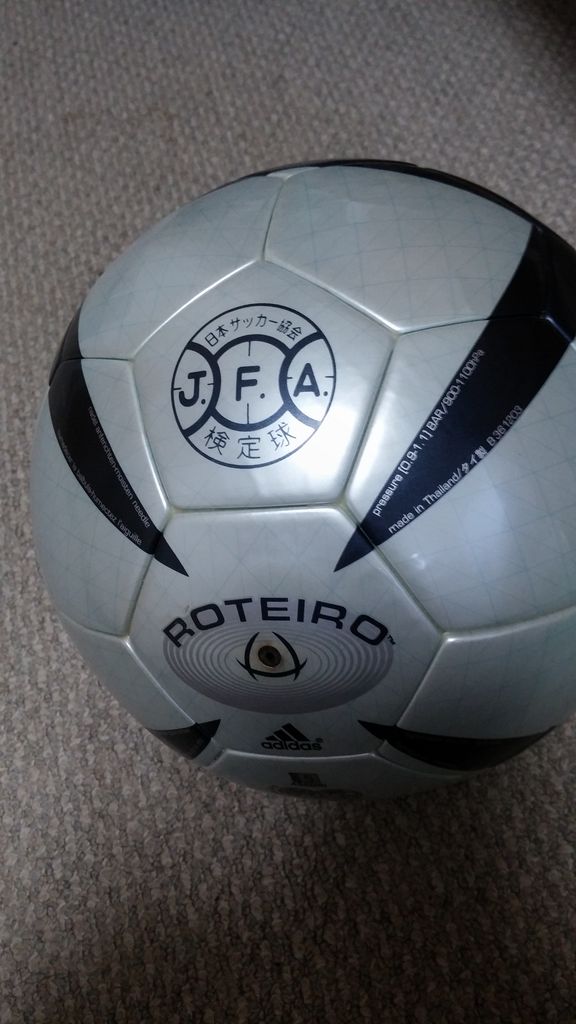 adidas Euro 2004 サッカーボール ロテイロ　サイン入り adidas Euro 2004 サッカーボール ロテイロ サイン入り