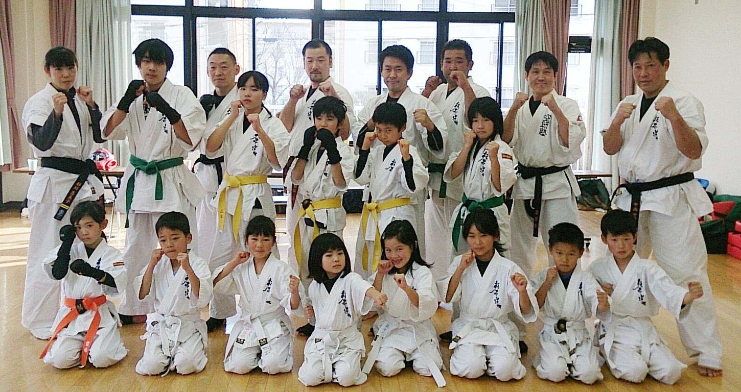 特別審査会と龍壱道場忘年会 龍壱道場伝 特別審査会と龍壱道場忘年会 龍壱道場伝