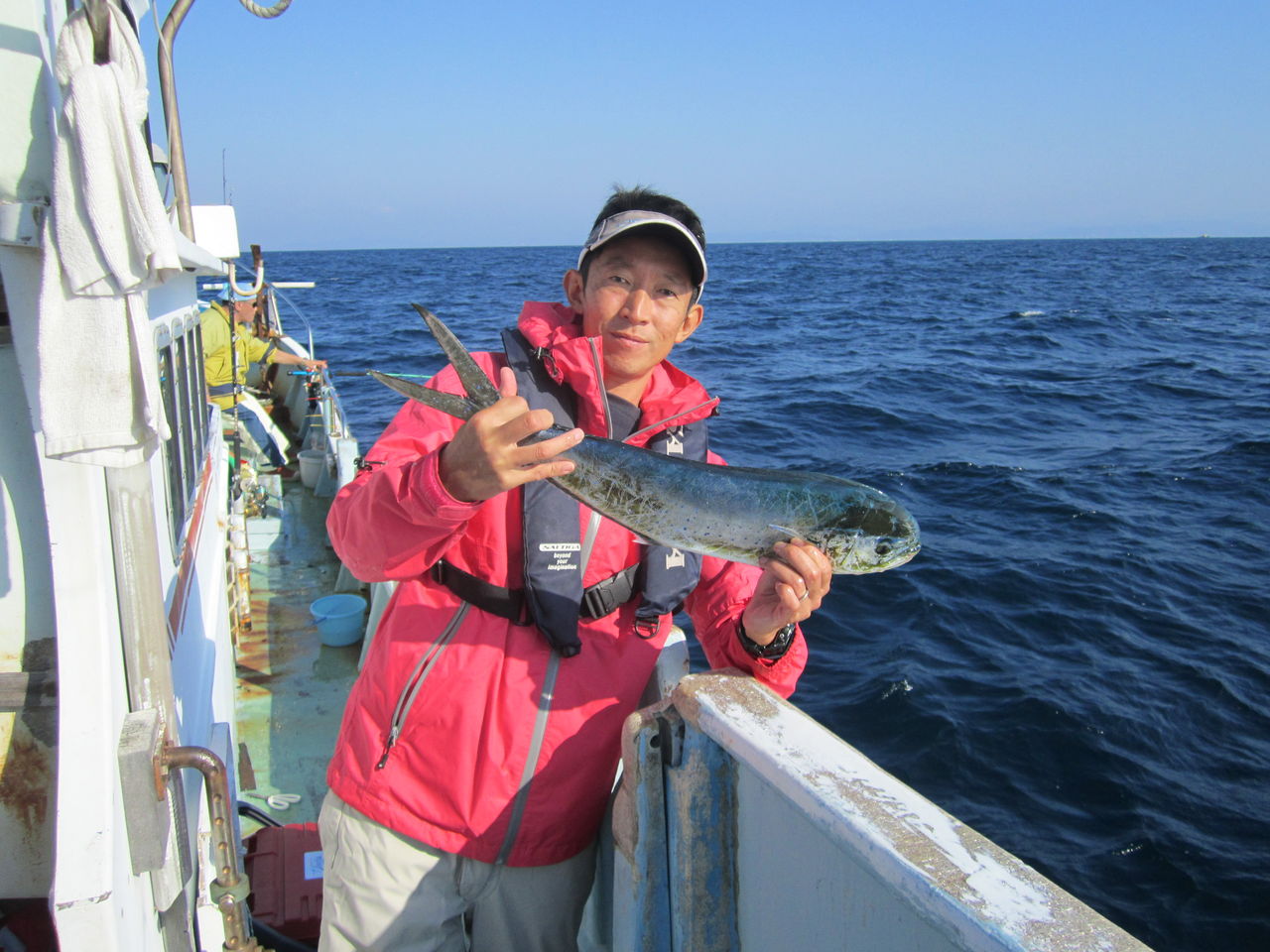 南紀田辺 俊海丸 さんで波浪ブイへ 私的ジギング釣行記
