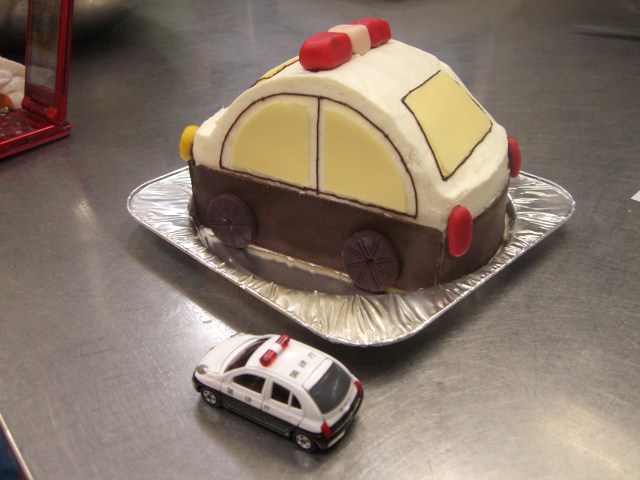独立した ペンフレンド 革命的 パトカー ケーキ レシピ Marumiya M Jp