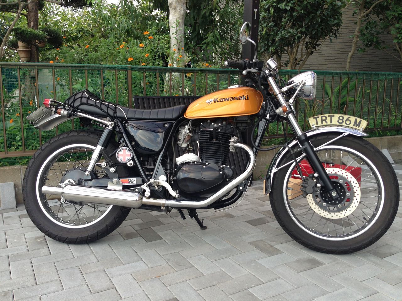 ２５０ＴＲマフラーステンレス製キャプトンタイプの出品です。ダウンタイプ 250TRマフラーステンレス製ストレートの出品です。ダウン