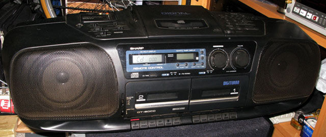 SHARP】ラジカセ QT-300D CD/カセット/ラジオ完動品 SHARPのCD SHARP】ラジカセ QT-300D CD/カセット/ラジオ完動品 SHARPのCD