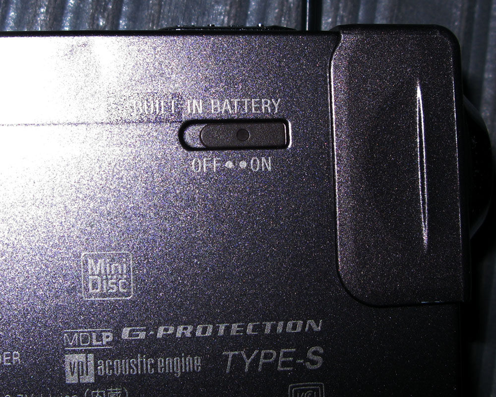 SONY MZ-N10（NetMD ウォークマン） : フラットバーロードで行こう！