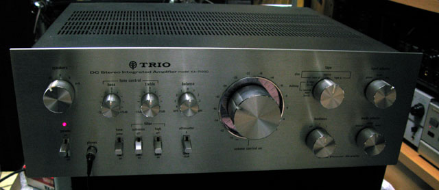 TRIO KA-7100(プリメインアンプ) : フラットバーロードで行こう! TRIO KA-7100(プリメインアンプ) : フラットバーロードで行こう!