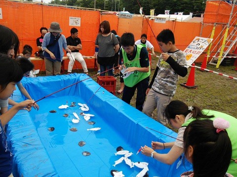 150807港まつりJCドリームランド(釣り堀)