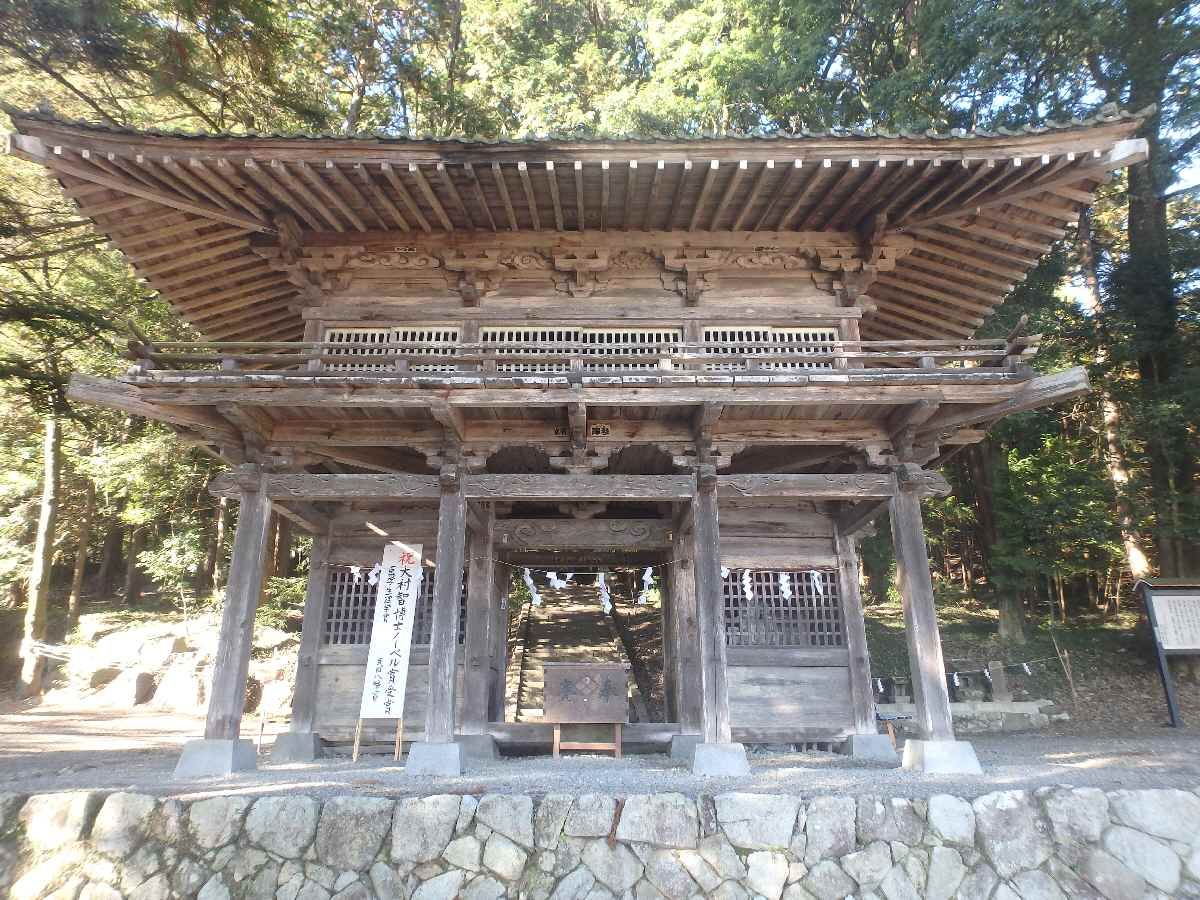 15秋 山梨県の旅 韮崎市 武田八幡神社 タワマンブラリ旅のblog 15秋 山梨県の旅 韮崎市 武田八幡神社 タワマンブラリ旅のblog