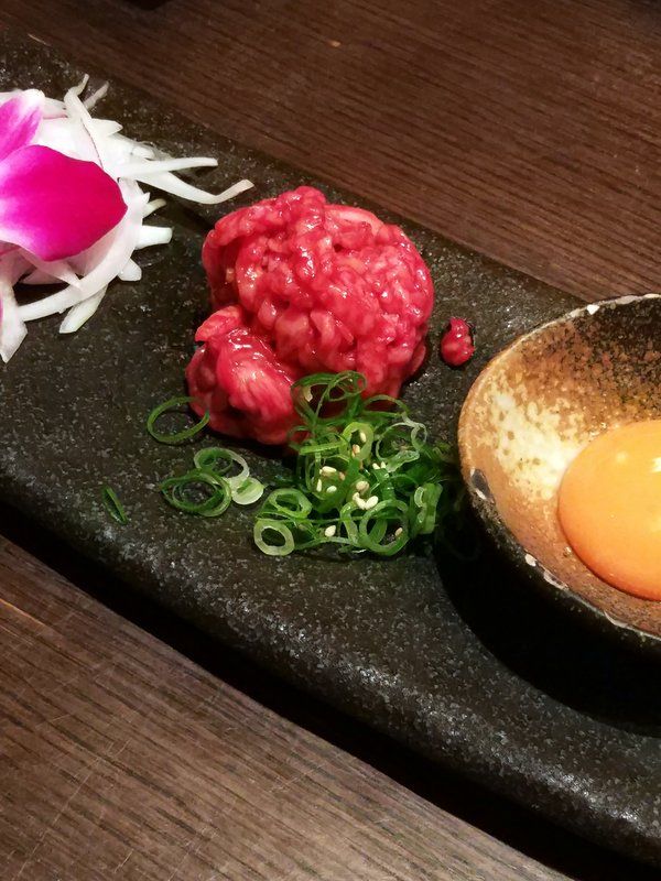 会長と行く大阪グルグルグルメ 大阪ミナミ裏難波 ウラなんば の月島屋で焼肉 ワイン 特選ユッケ ハラミ ミノサンド ホホ肉 〆は冷麺 大阪グルメタクシードライバー 会長と行く大阪グルグルグルメ 大阪ミナミ裏難波 ウラなんば の月島屋で焼肉 ワイン 特選ユッケ ハラミ ミノサンド ホホ肉 〆は冷麺 大阪グルメタクシードライバー